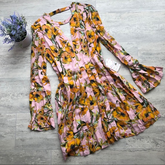 Free People Dresses & Skirts - CCO Free People floral dress
